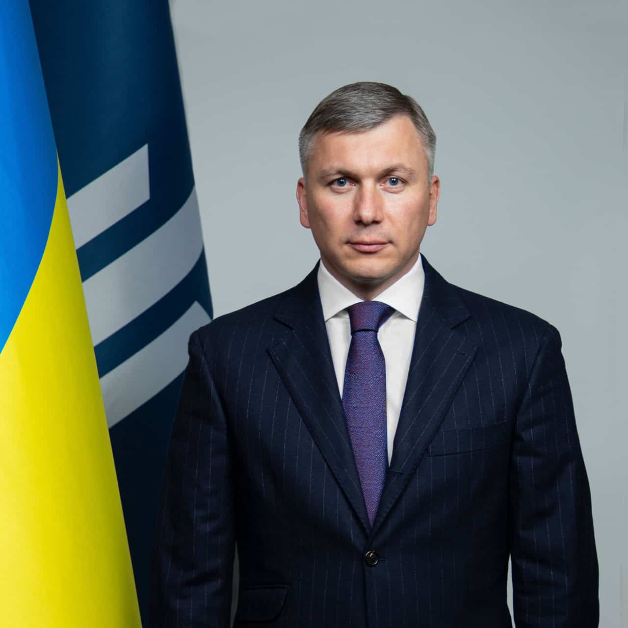 Ukrainian media defy court ban, publish report on top official's brother