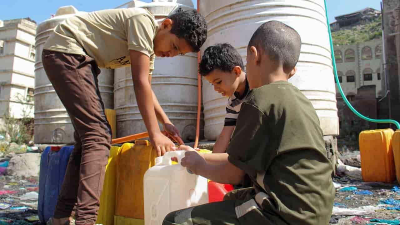 Yemen city faces water crisis amid Houthi siege