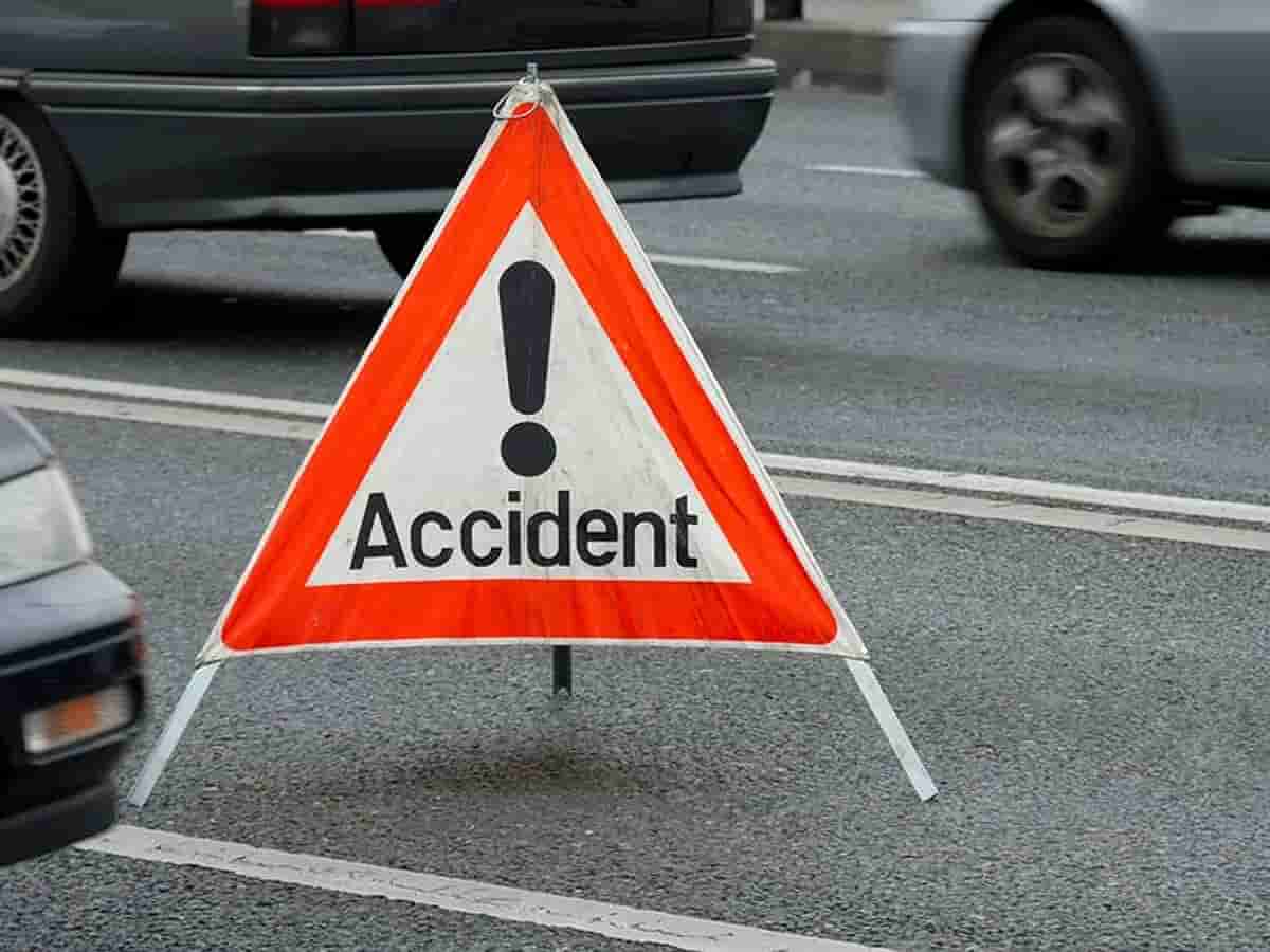 At least 35 killed in bus collision on Syria's Deir al-Zor-Damascus road