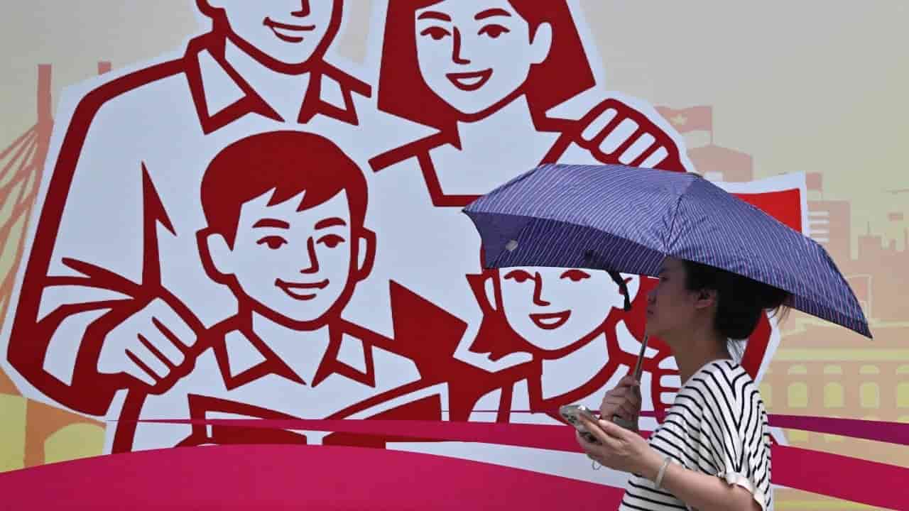 Vietnam offers cash for babies, but few parents are biting