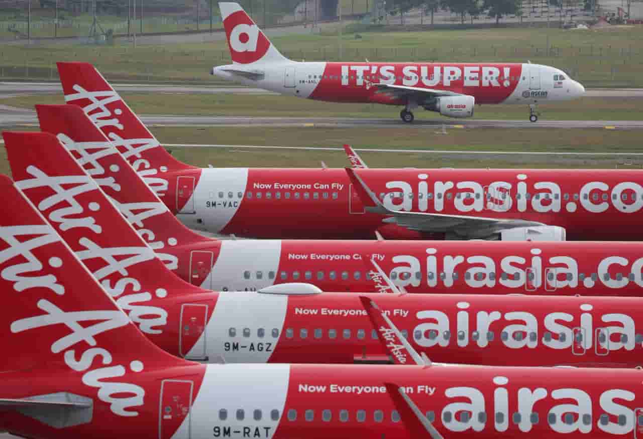 Malaysia government discusses absorbing AirAsia's market share