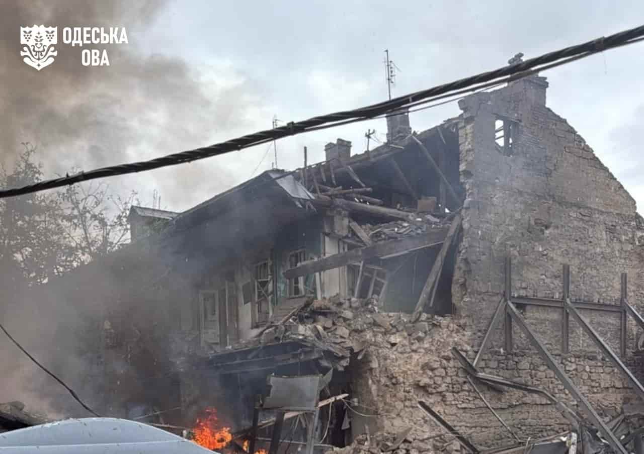 Russian attacks kill 11, injure 54 across Ukraine; Odesa apartment building hit