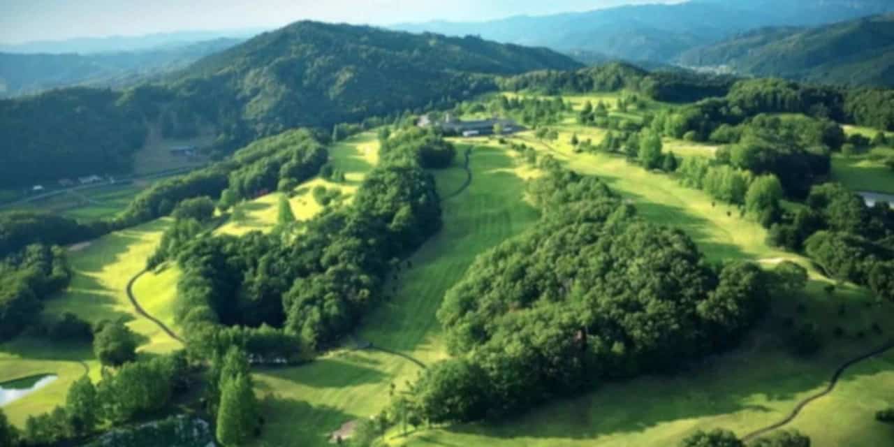 South Korean golfers boost rural Japanese town's tourism