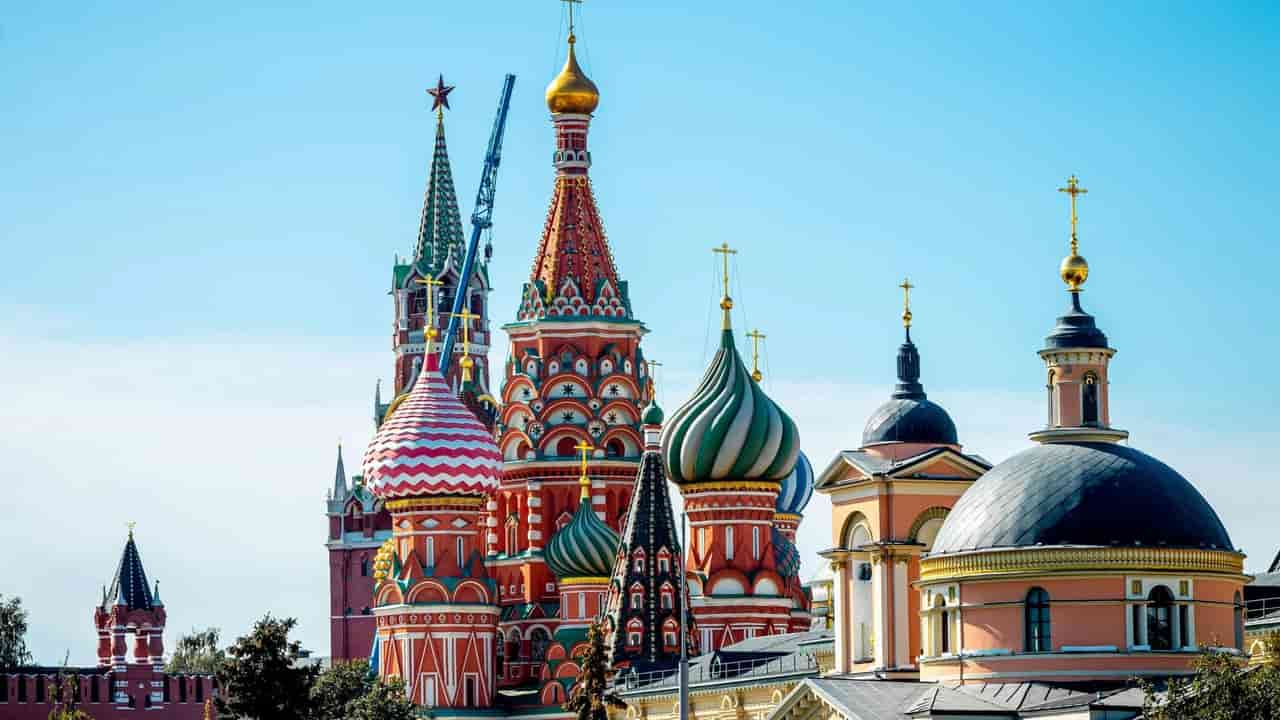 Russia Bans Bitcoin Mining in Moscow, Kursk Through 2032