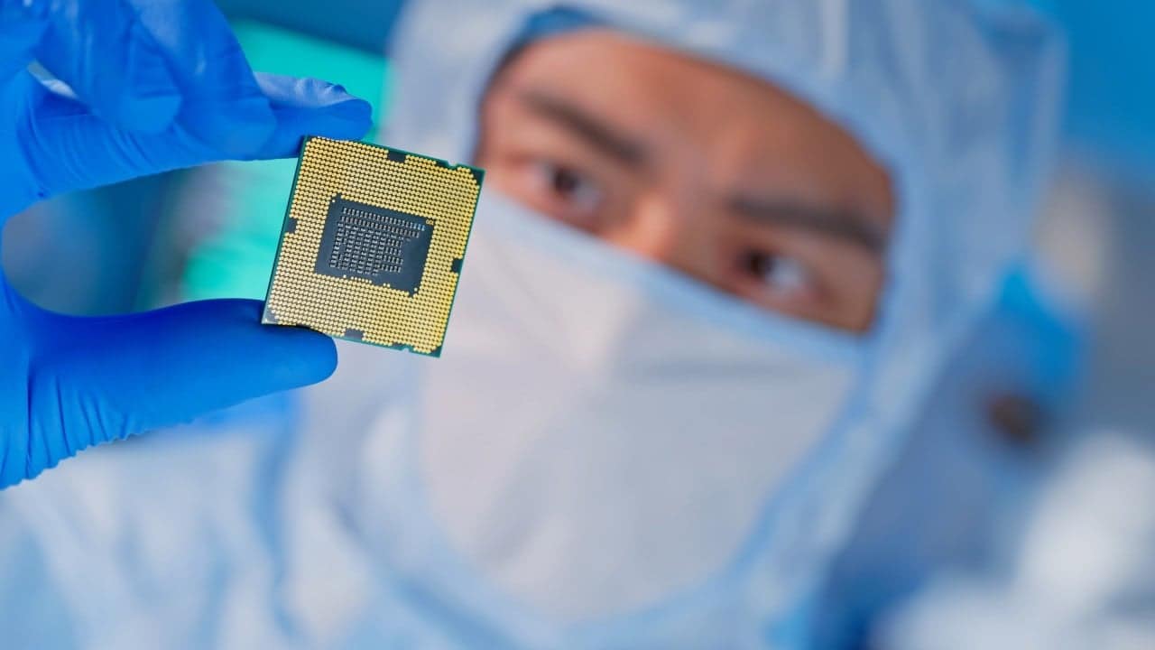 Chinese state firms launch semiconductor funds
