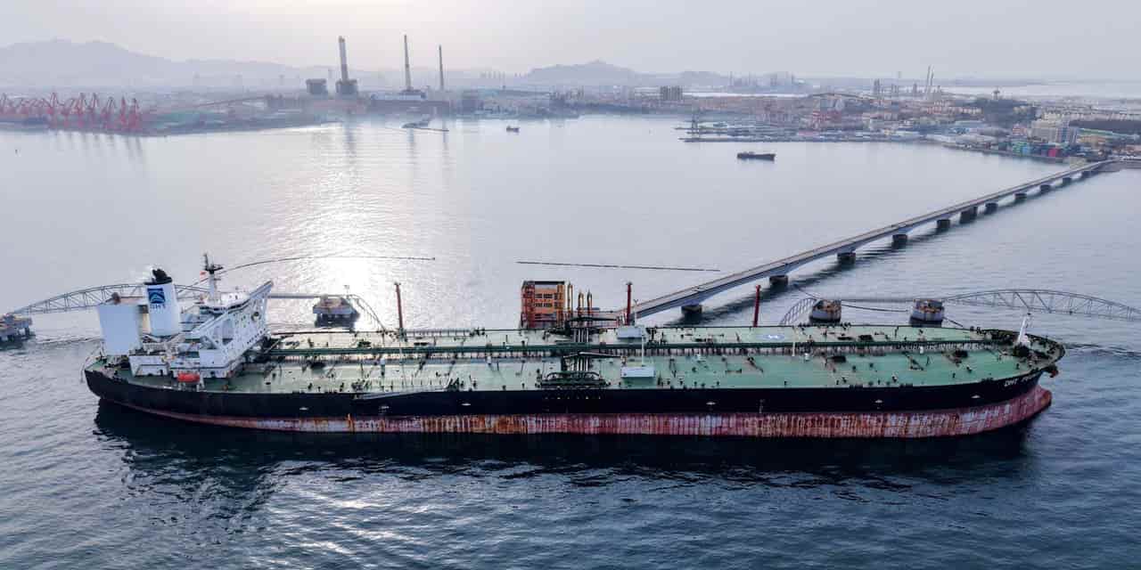 US Iran oil sanction waiver to pressure China's independent refiners
