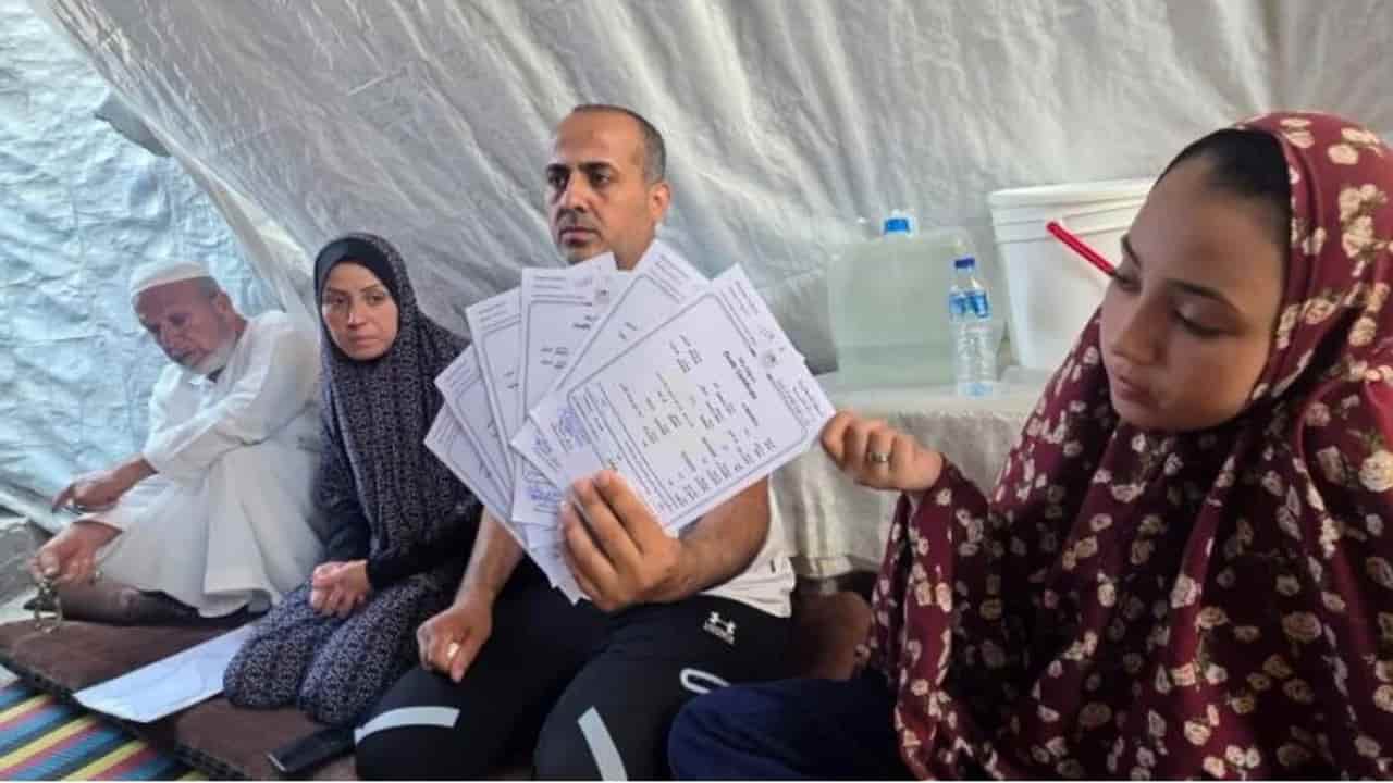 Gaza father returns after 3 years, finds 6 children dead