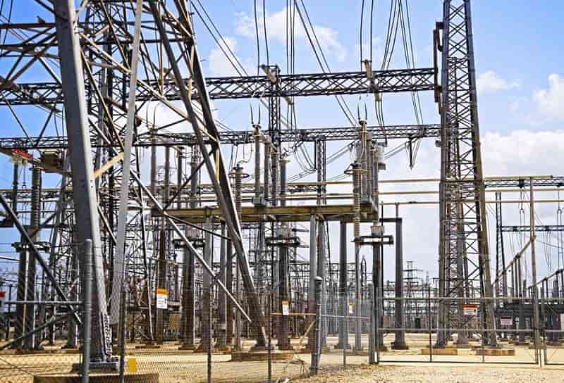 US Grid Operator Warns Data Centers May Face Outages Amid Power Shortage