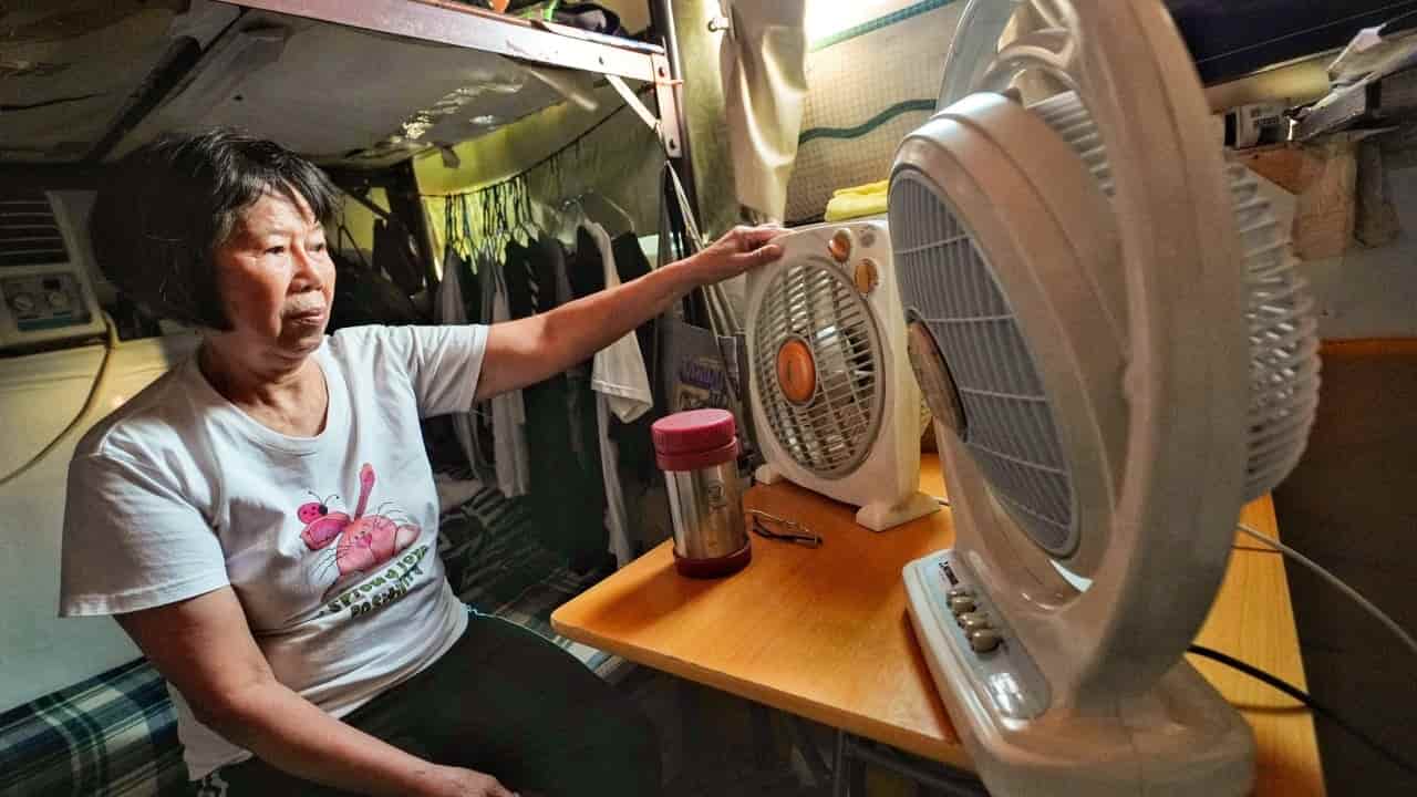 Hong Kong subdivided flats face heat trap crisis