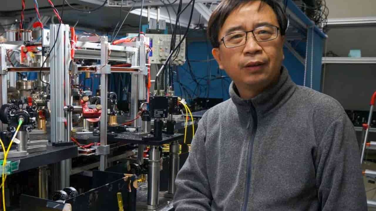 Pan Jianwei wins UN Prize in Basic Sciences