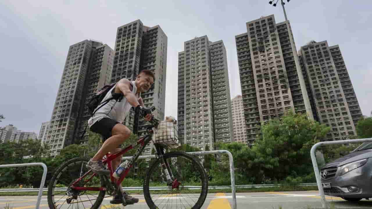 Hong Kong Official: Decision on Proxy Voter Restrictions Still Under Consideration