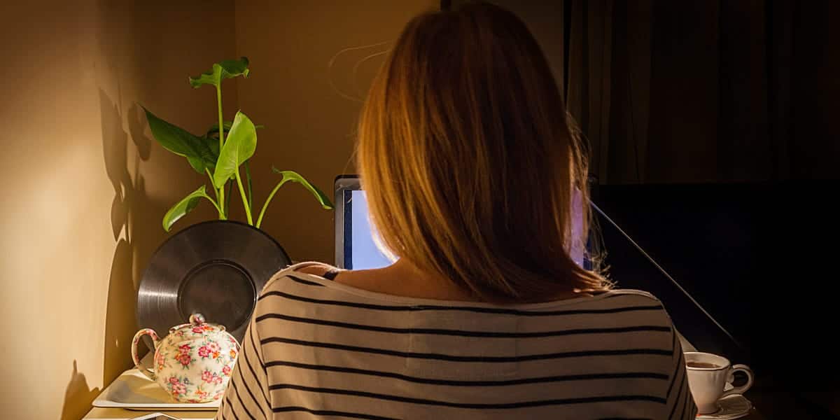 AI infidelity clauses emerge in prenuptial agreements