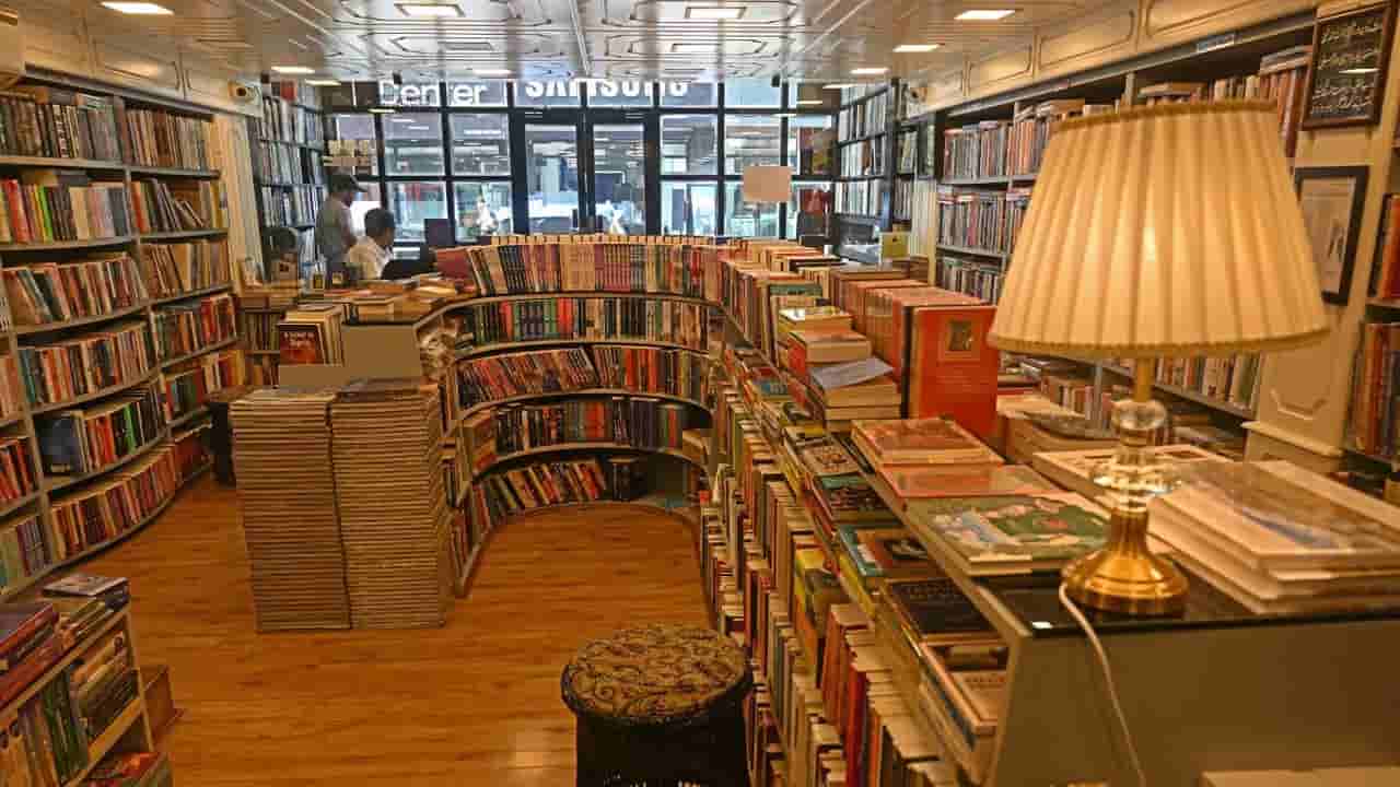 'Erasing historical facts': India orders crackdown on books in Kashmir