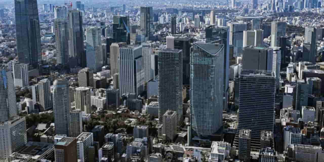 Major Japanese banks' domestic loan share rises for first time since bubble economy's collapse