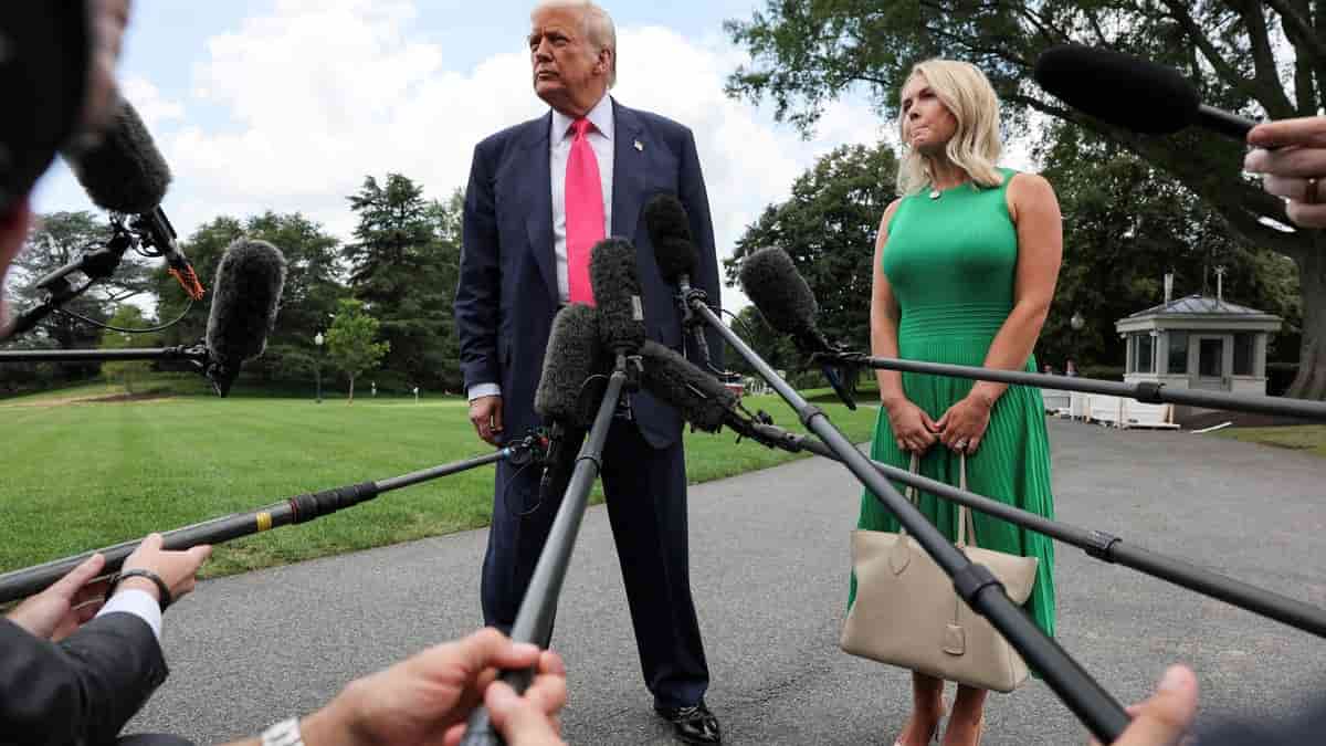 Trump's next press secretary faces scrutiny as Karoline Leavitt departs