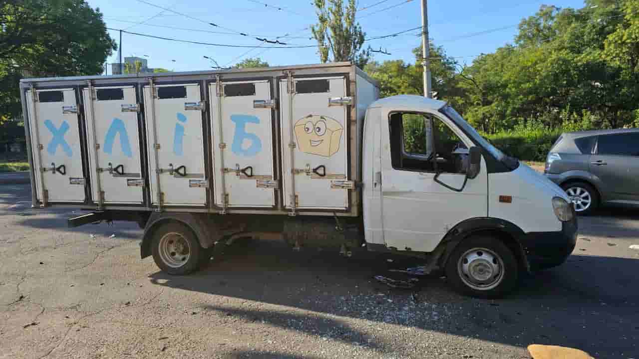 Russian drone kills bread van driver in Kherson; 30 injured across Ukraine