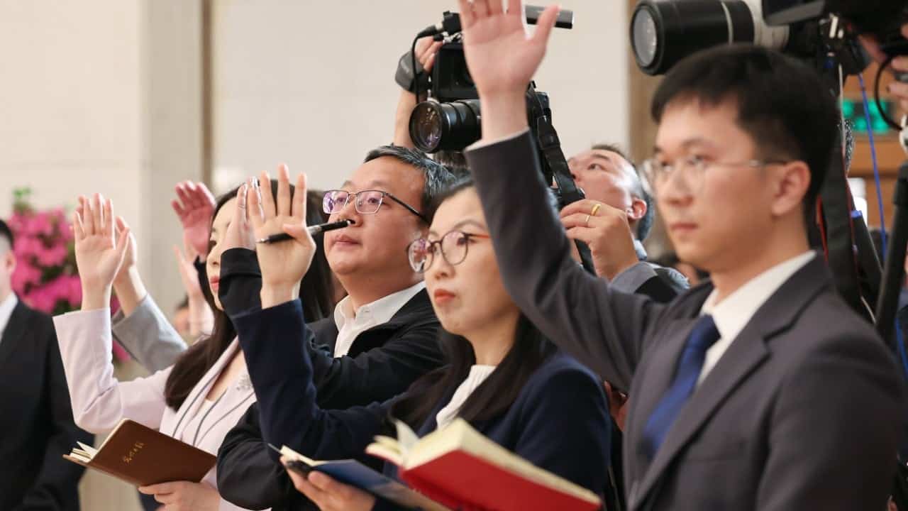India in talks to allow Chinese reporters back