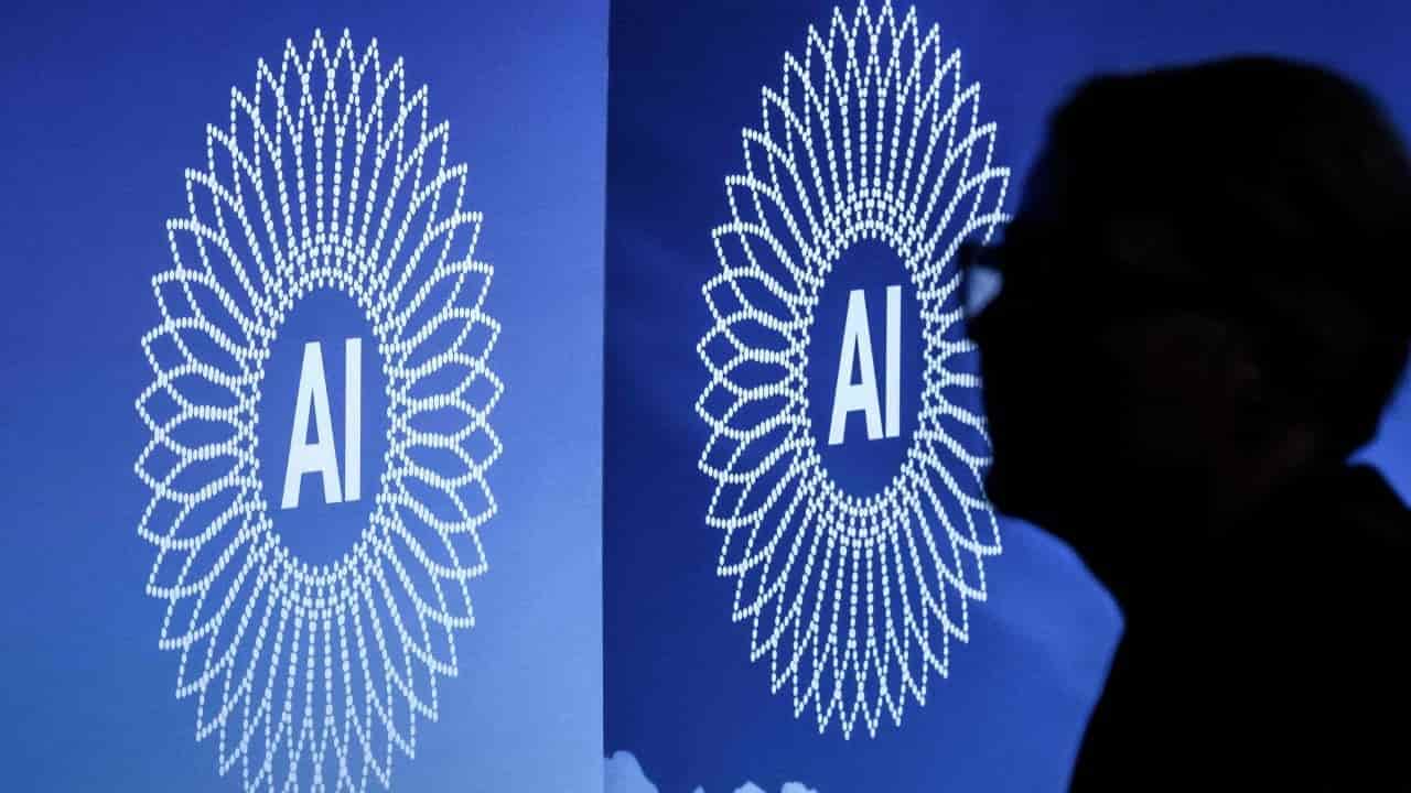 Harvard, Cambridge to attend Hong Kong forum on AI's role in humanities