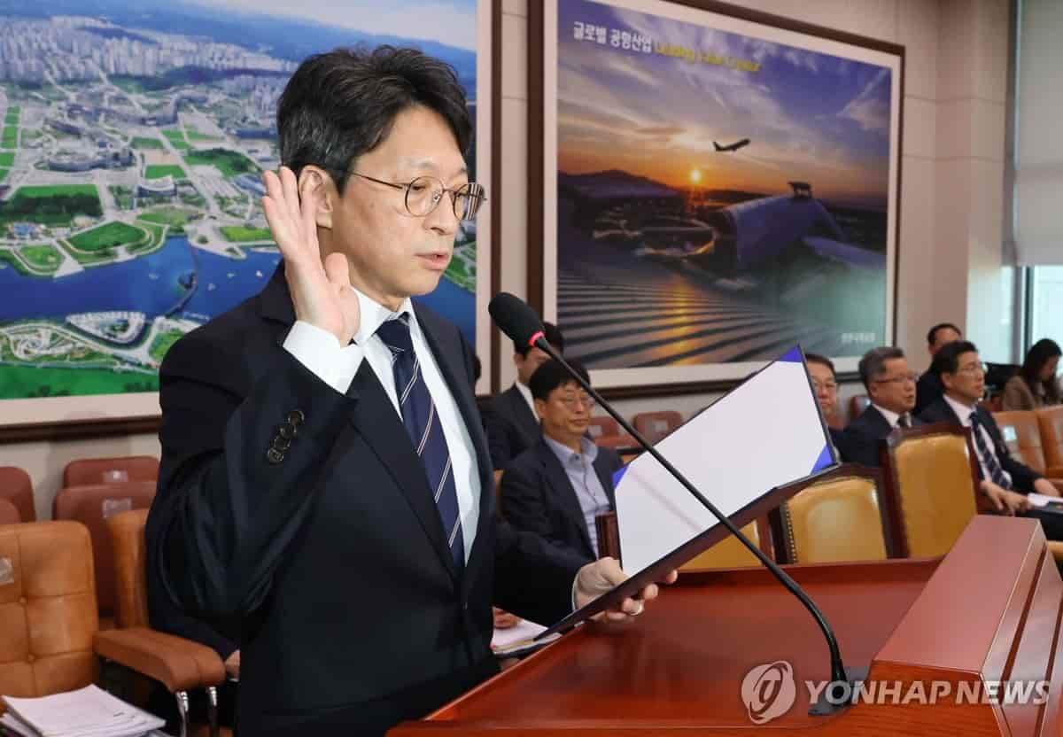 South Korean parliamentary committee adopts land minister nominee's confirmation report