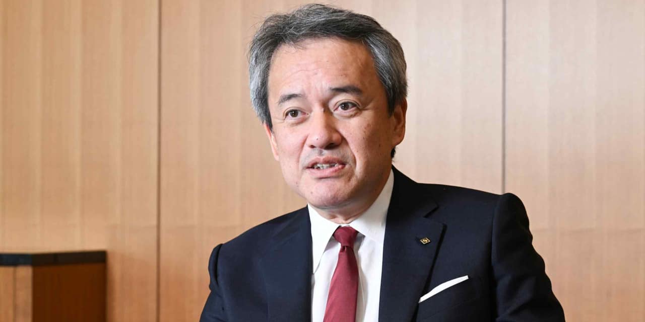 Marubeni CEO prioritizes long-term strategy over short-term trends