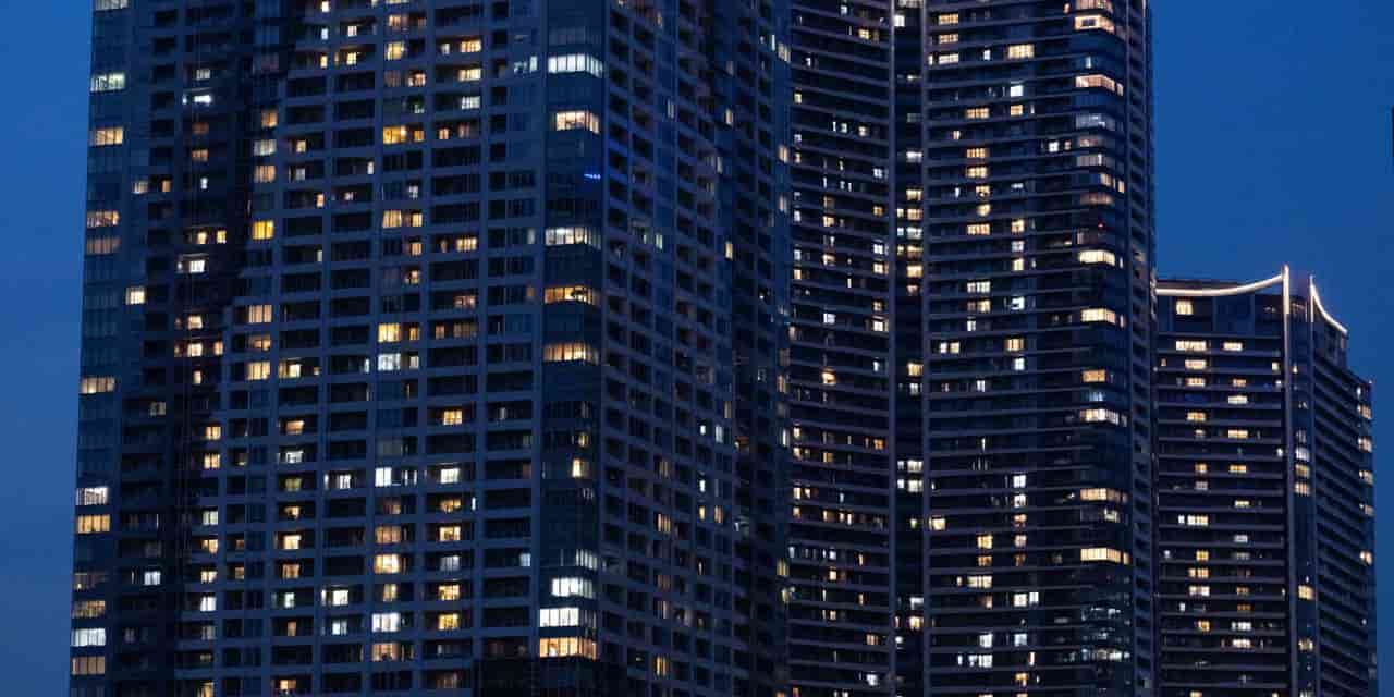 Central Tokyo existing condo prices slip for 5th straight month