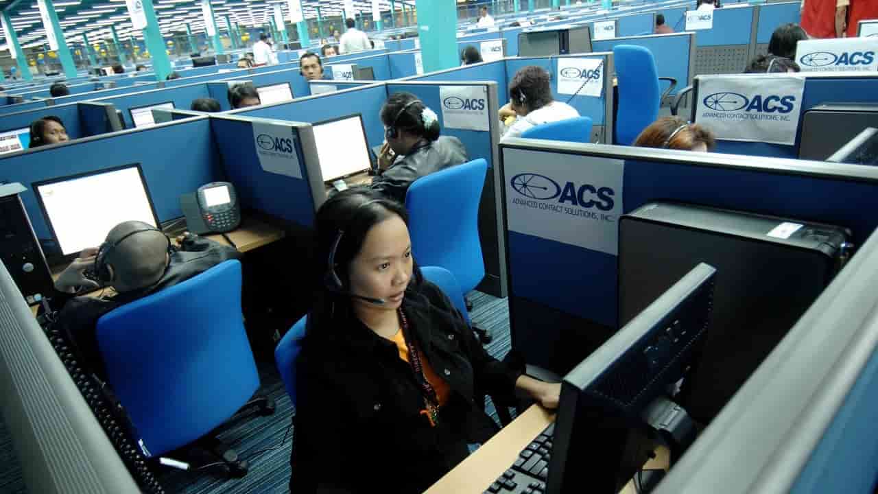 Philippines seeks to expand outsourcing beyond call centers