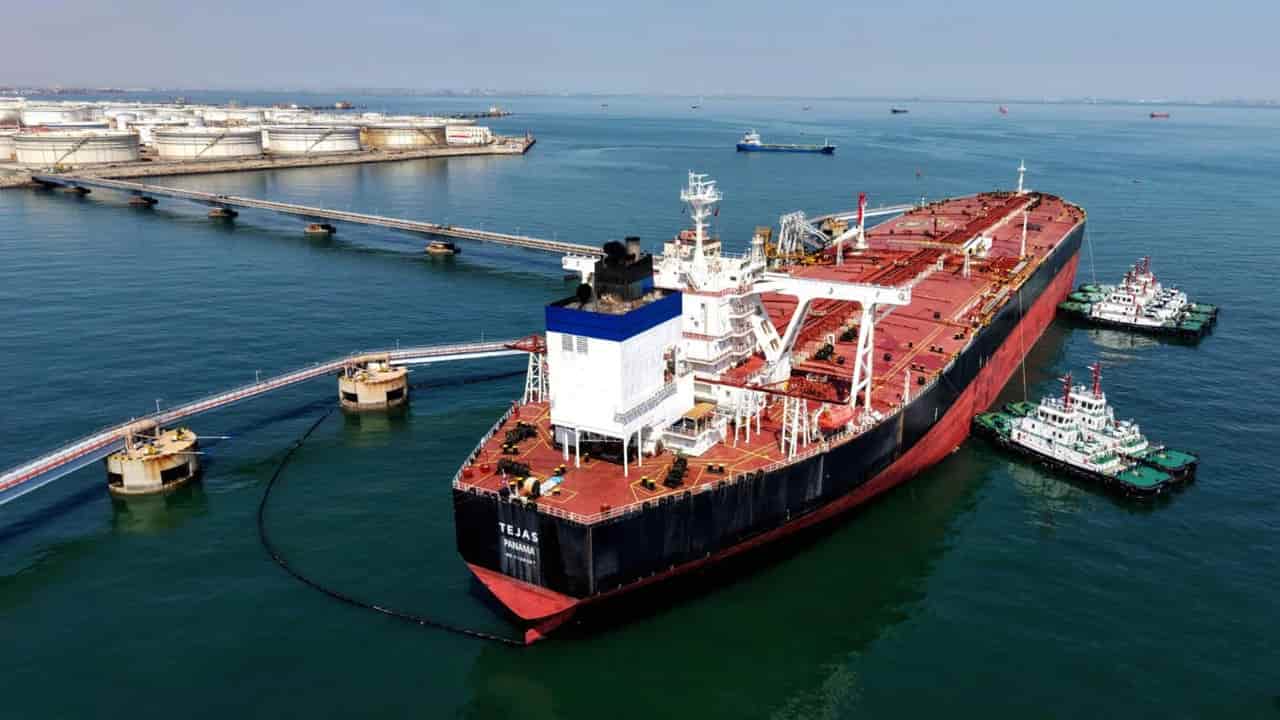 Iran's 'Shadow Fleet': How Sanctioned Oil Reaches Global Markets