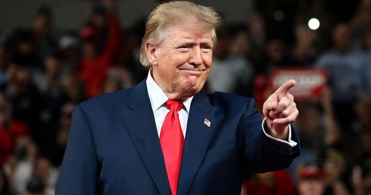 Trump tells UK PM Burnham North Sea drilling will make country 'very rich'