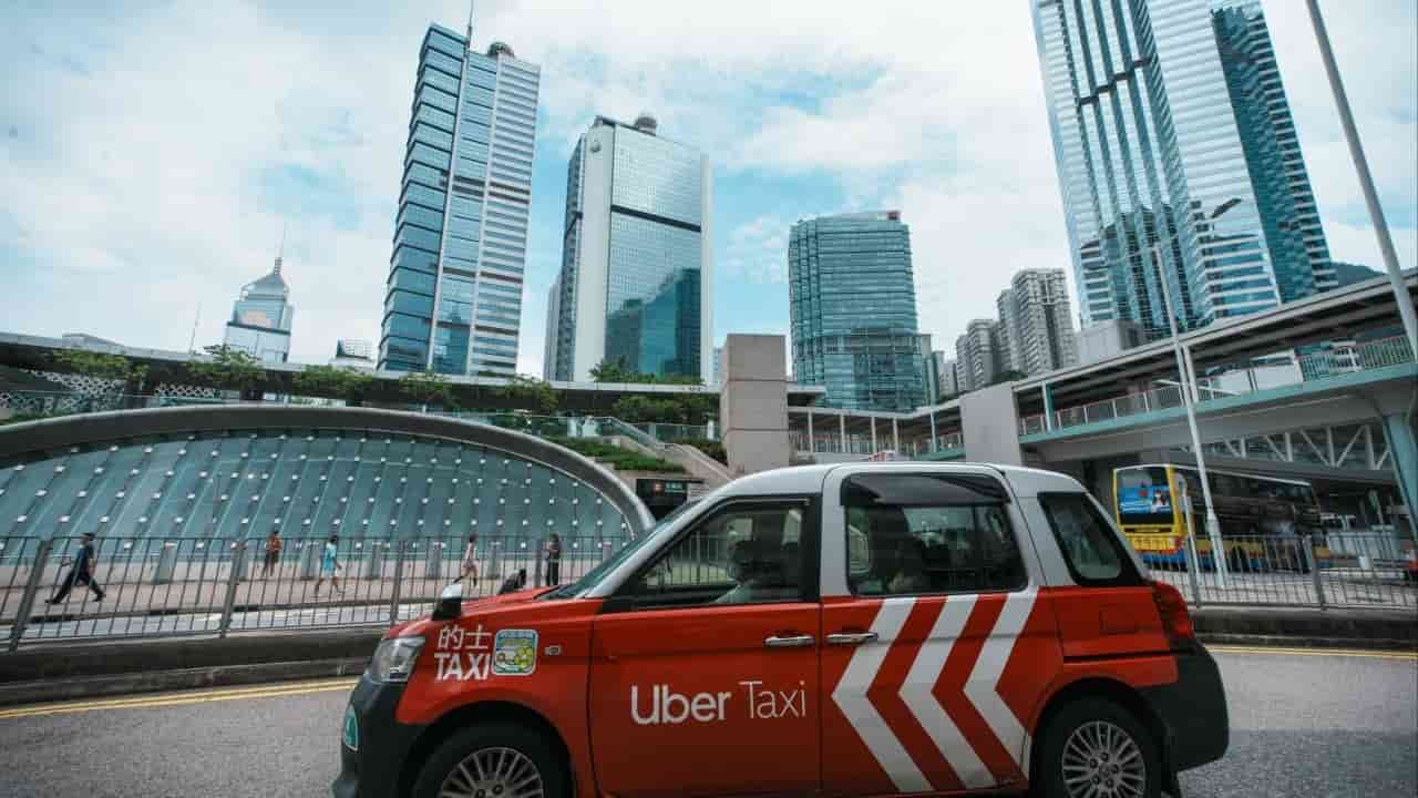 Uber shuts down Hong Kong taxi app FlyTaxi