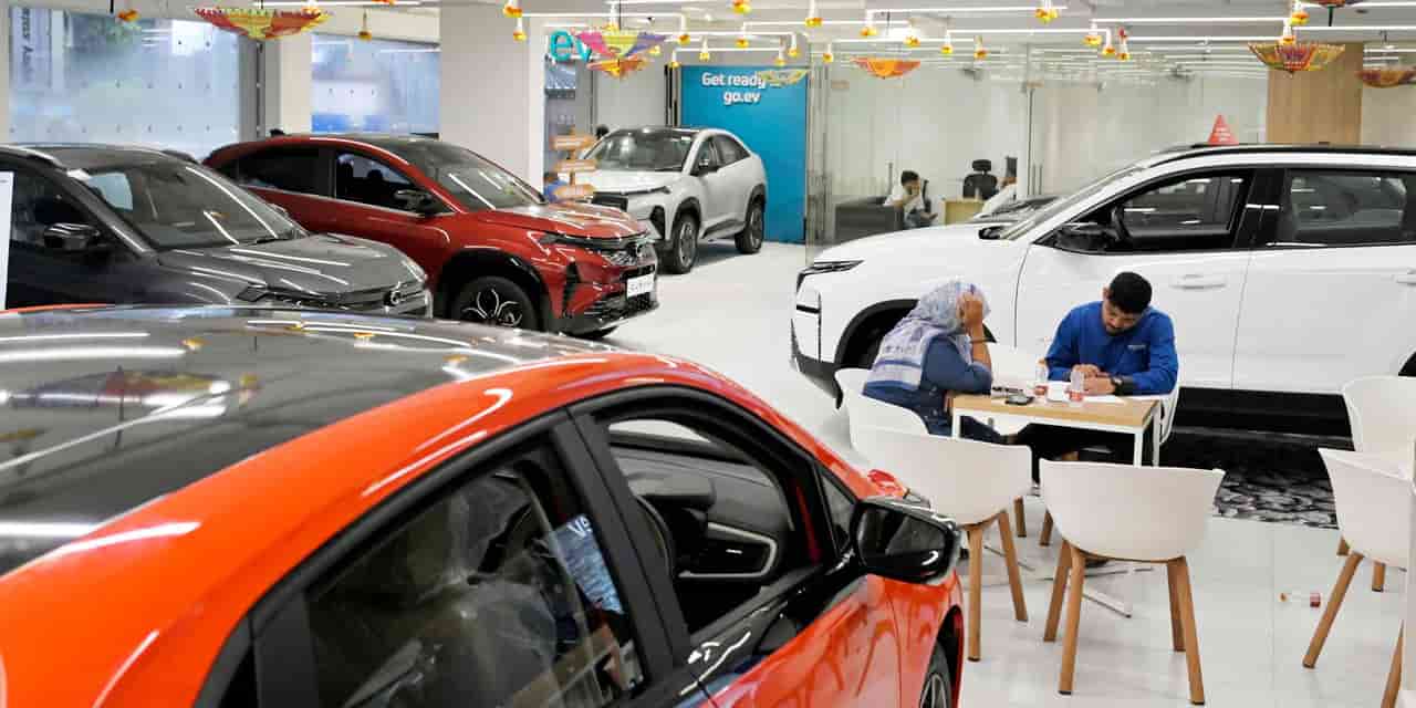 Indian firms' profit growth hits 3-year high despite war shock