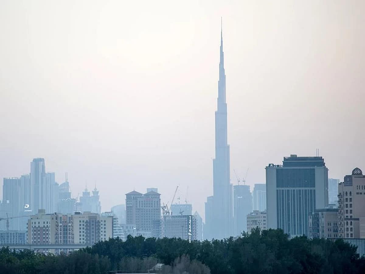 UAE issues missile threat alert, urges public to seek shelter