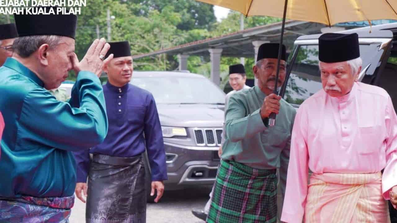 Malaysia's Ismail Lasim Denies Resignation Amid Deepening Royal Crisis
