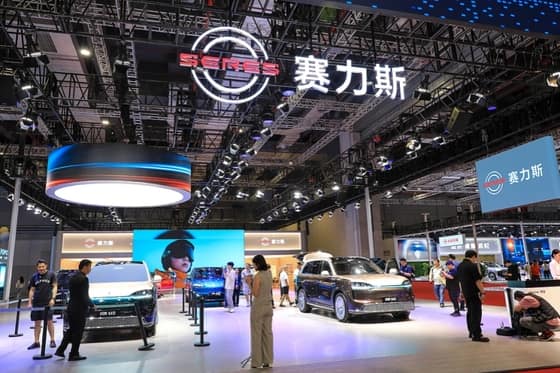 Huawei Auto Partner Seres Warns of First-Half Loss Amid Rising EV Costs