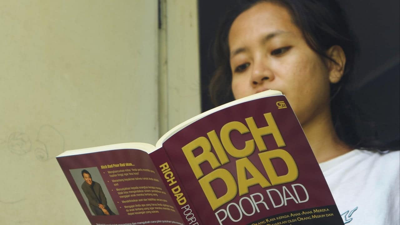Robert Kiyosaki's Debt Sparks Awe and Bitterness in China