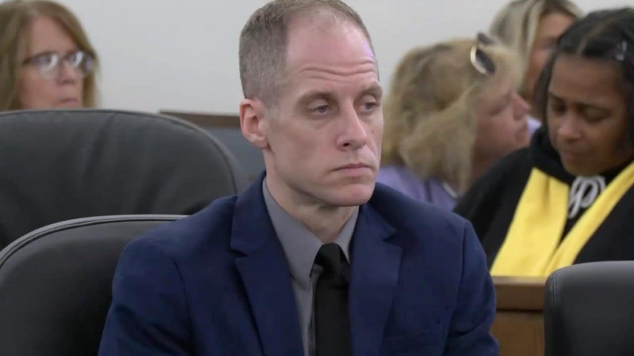 Former American Idol contestant sentenced to life for wife's murder