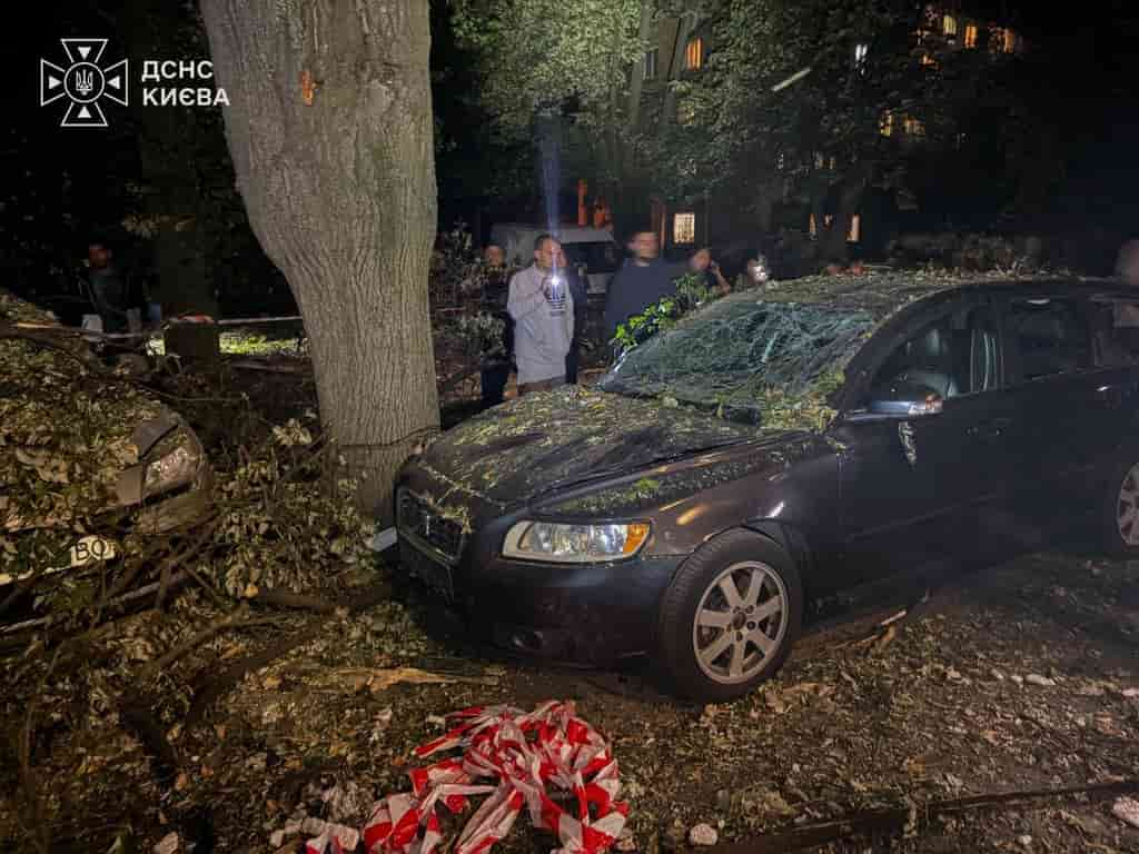 Russia launches third consecutive drone attack on Kyiv, injuring one