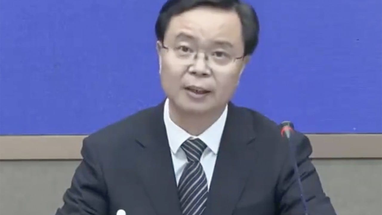 Banking veteran Li Yun appointed to senior roles in Shenzhen ahead of Apec summit