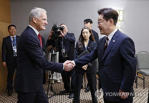 Lee, Norway PM Store discuss deepening cooperation in security, technology