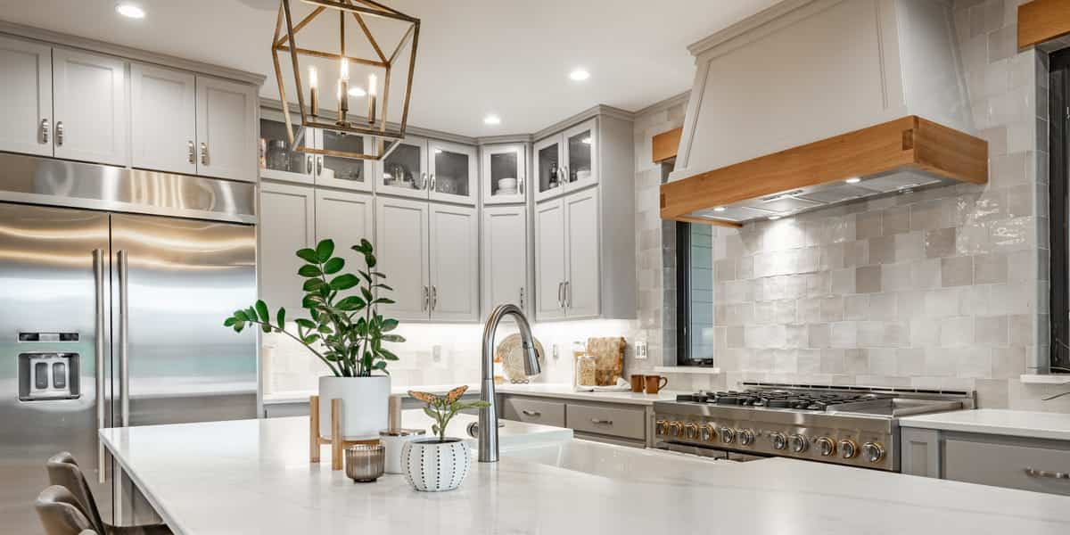 Interior designer shares 9 kitchen design elements she avoids