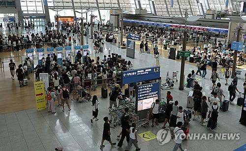 Incheon Airport Tops Global Passenger Traffic in First Half