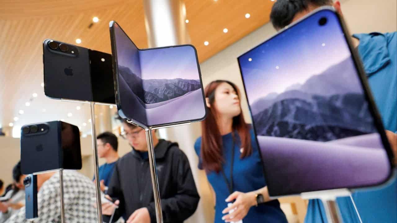 Apple Intelligence rolls out in China in December with Alibaba AI