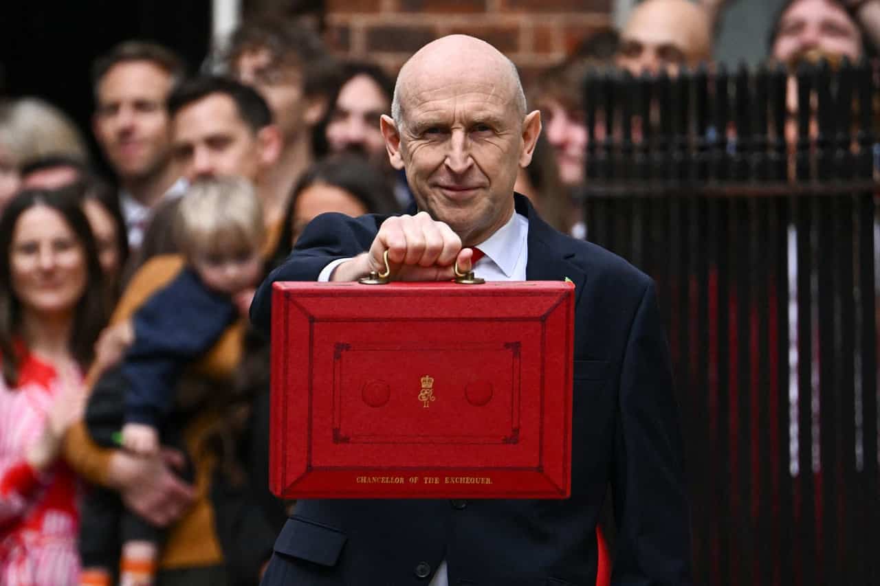 UK pledges over $13 billion in Ukraine support for 2027