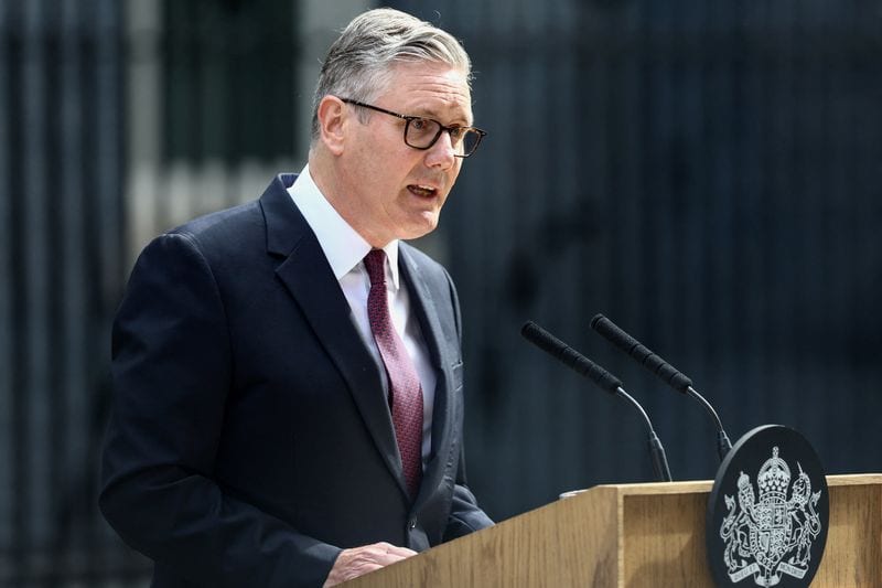 UK Prime Minister Keir Starmer Resigns Amid Political Turmoil