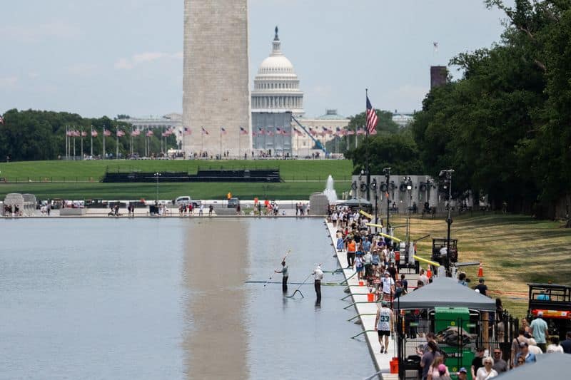 Trump Claims Vandalism, Orders Reflecting Pool Repairs Amid Renovation Issues