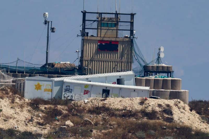 Israel strikes Hezbollah militants and launcher in Nabatieh area