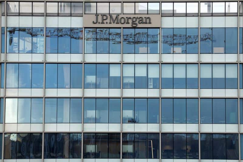 J.P. Morgan Lifts European Equity Targets, Citing Earnings and Geopolitical Stability