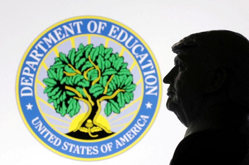 Trump administration ties federal loan access to graduate earnings