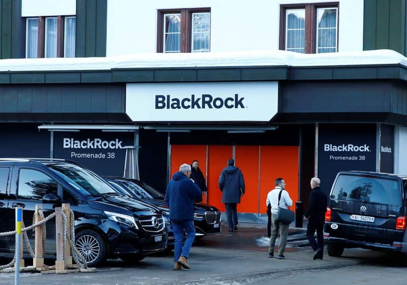 BlackRock cools on emerging markets, favors euro government debt