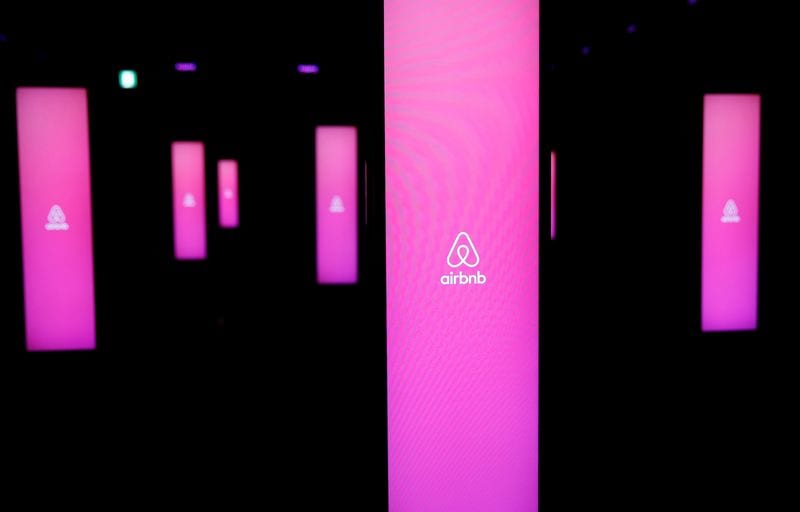 Airbnb must face Los Angeles lawsuit alleging price gouging during 2025 wildfires