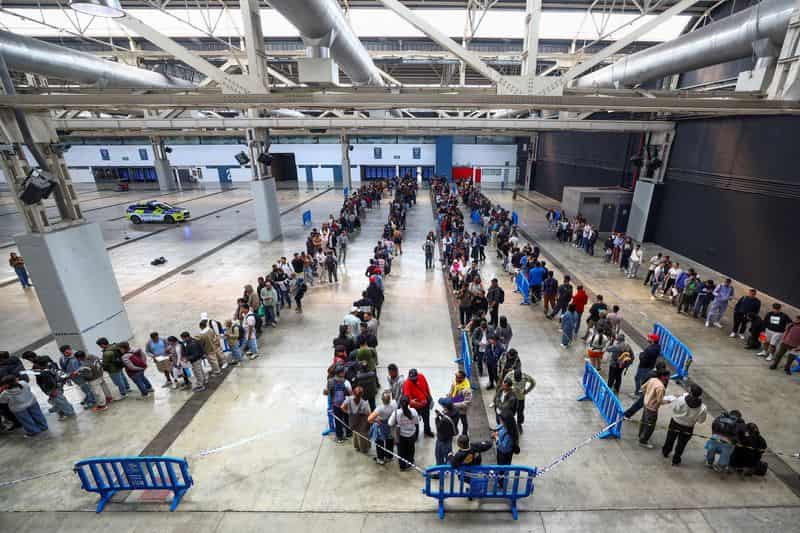 Spain citizenship law sparks row over new voters